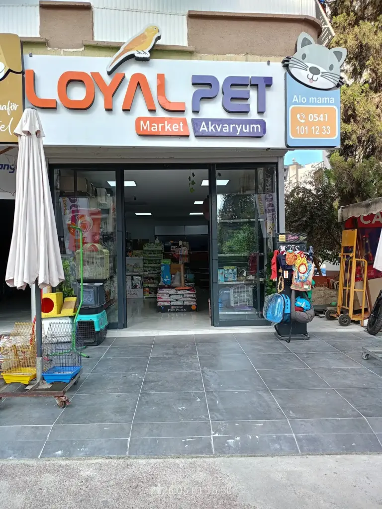 loyal petshop 1d5c0c0c