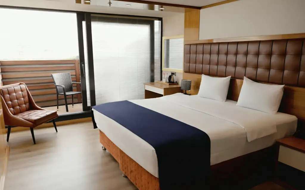 the hera platinum hotel profile ZJMYls
